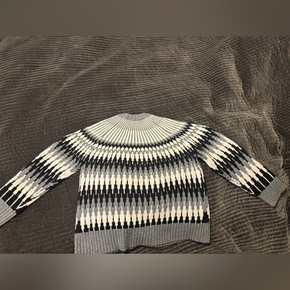 Everlane Women’s Faire isle Crewneck Sweater 100% wool - Picture 3 of 6